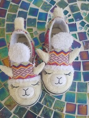 Vans Plush Llama Slip-On Sneakers Toddler Sz 7